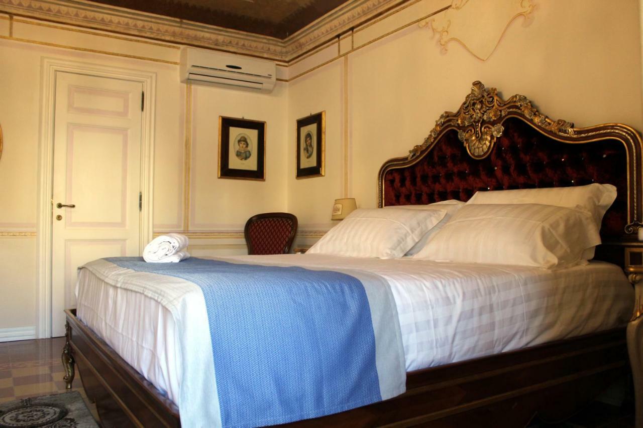 Les Suite Royales Сассари Экстерьер фото